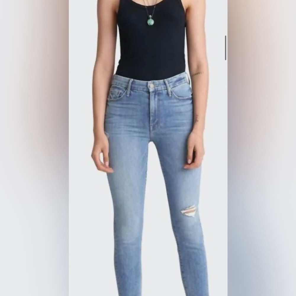 MOTHER denim High Waisted Looker Crop in Lets Kick it